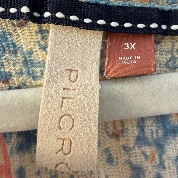 Pilcro Multicolor Floral Patchwork Blouse - Picture 2 of 4